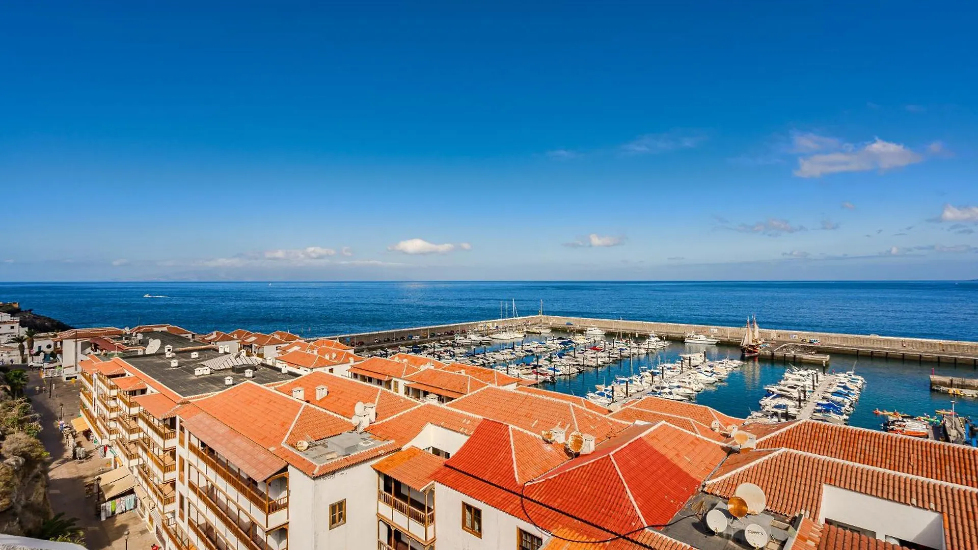 2Bdr With Terrace & Ocean View - Los Gigantes Santiago Del Teide Apartment