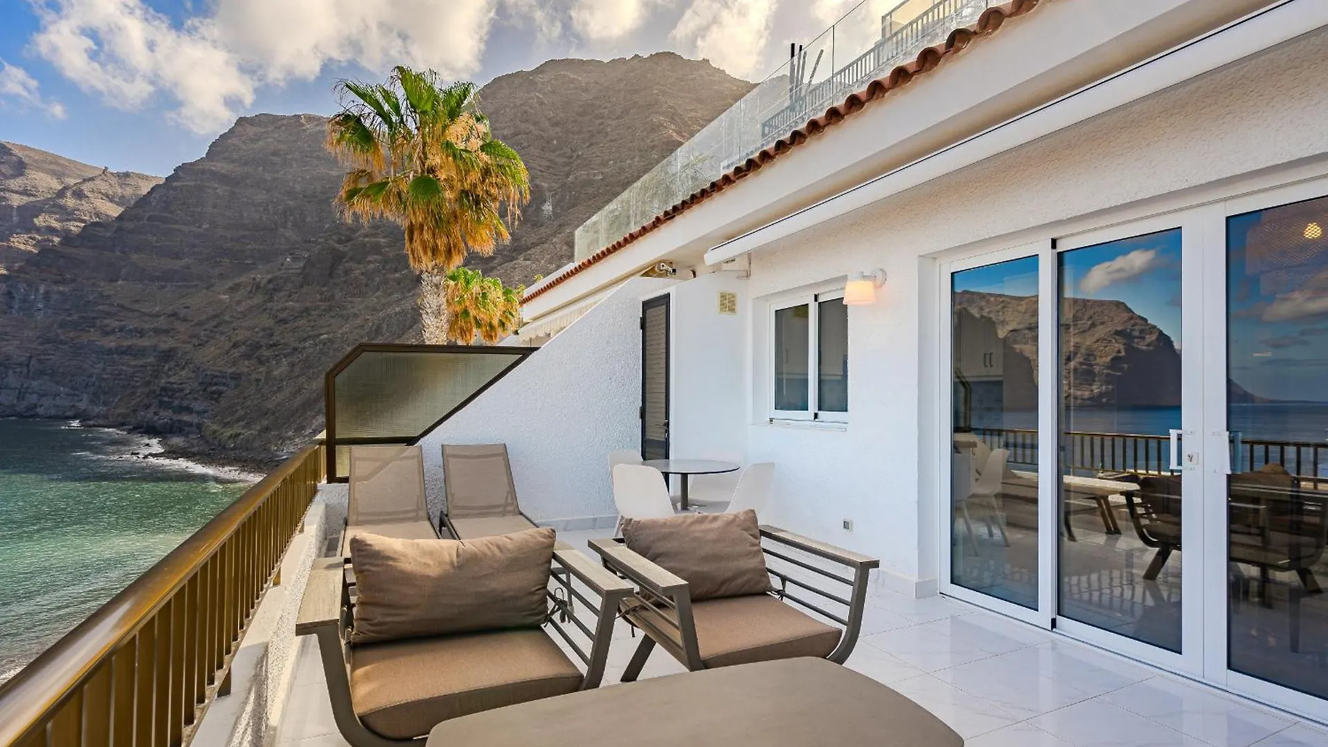 Apartment 2Bdr With Terrace & Ocean View - Los Gigantes Santiago Del Teide