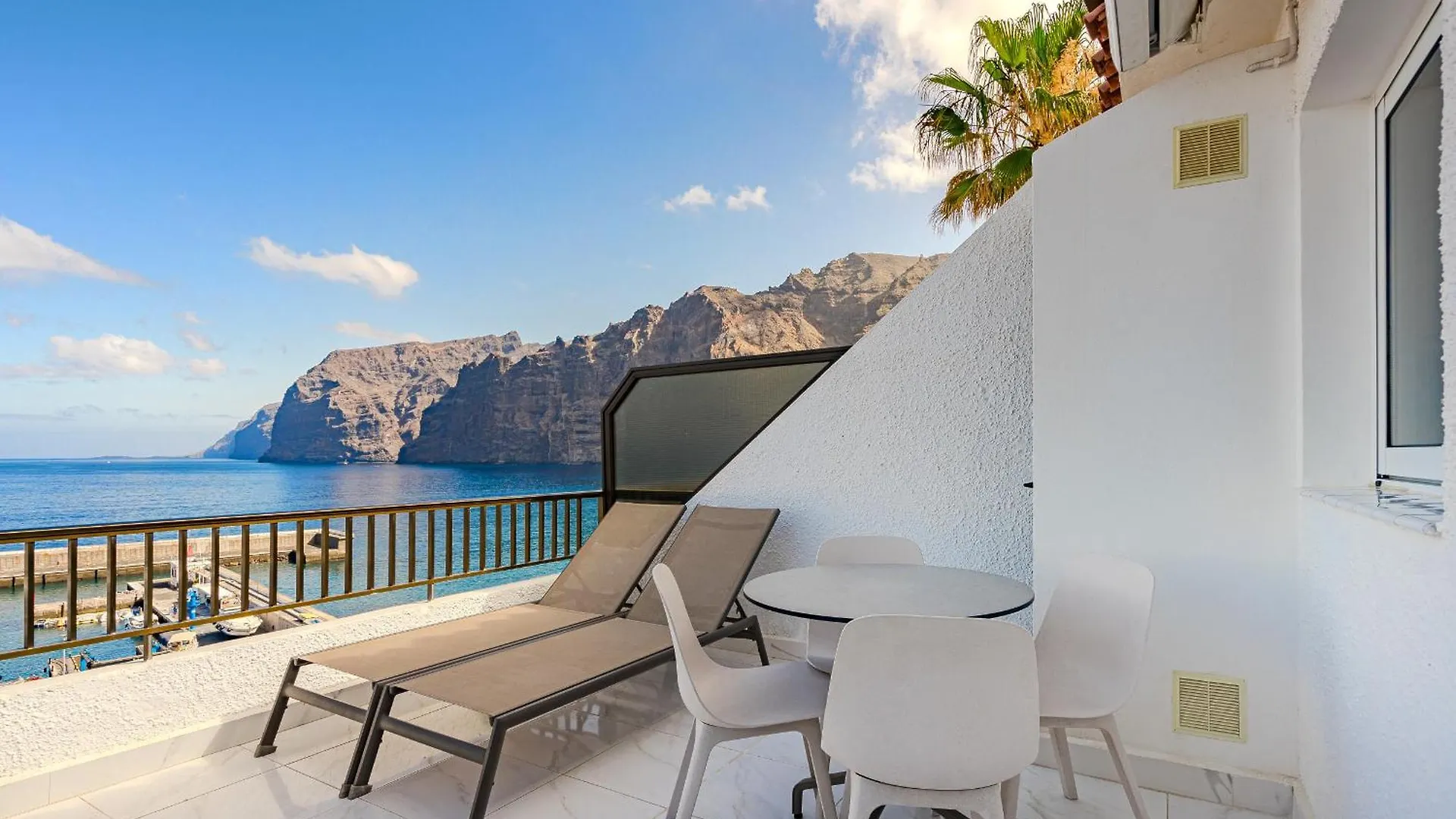 2Bdr With Terrace & Ocean View - Los Gigantes Santiago Del Teide
